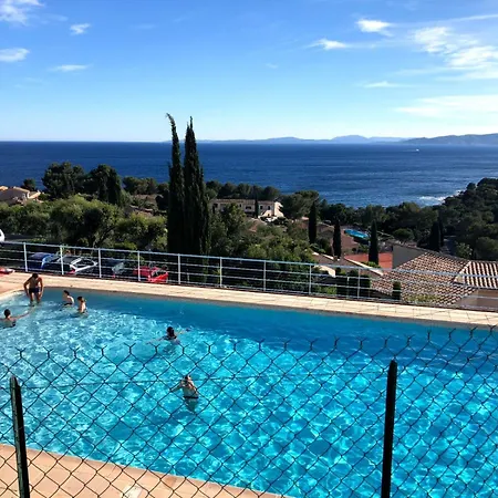 Lägenhet Vue Et Esterel Avec Piscine *